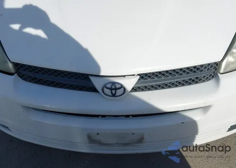 2005 Toyota Sienna Le from USA, damaged, VIN 5TDZA23C35S279552